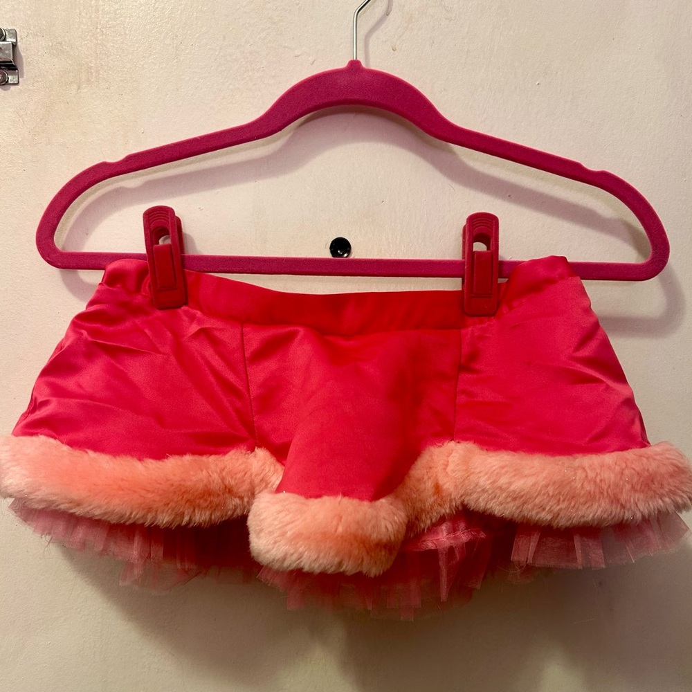 VS Sexy Little Thing Xmas 2007 Micro Santa Skirt SzS